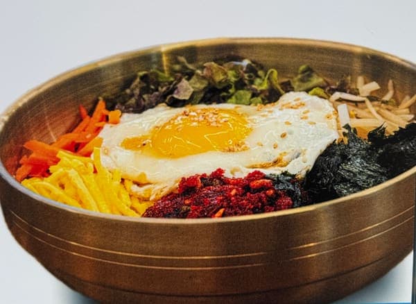 Bibimbap (비빔밥)