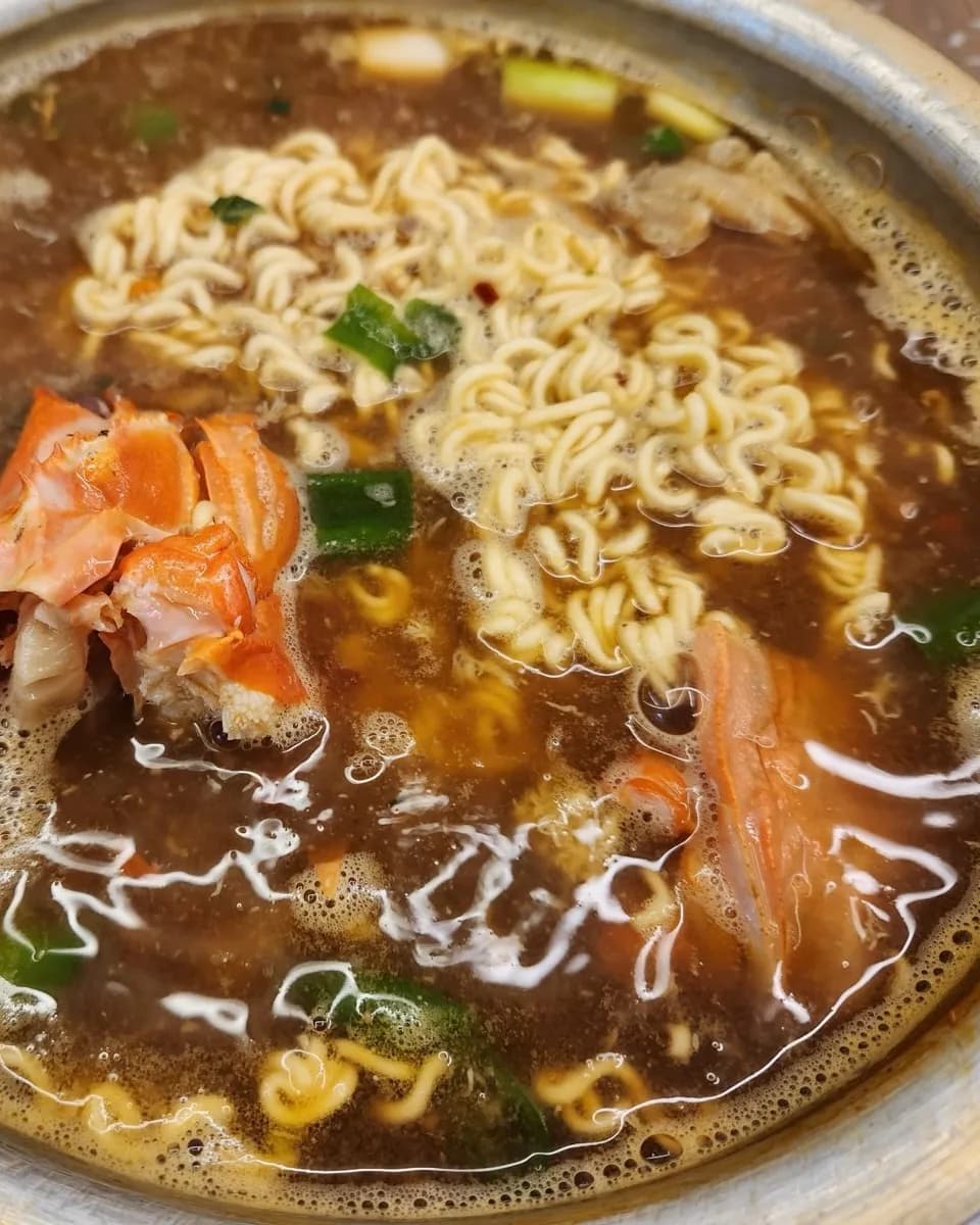 Hong-ge Ra-myeon