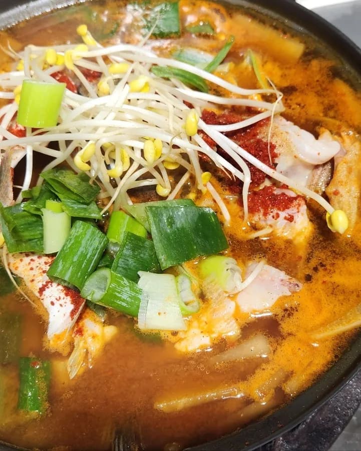 Whole Fish Spicy Stew