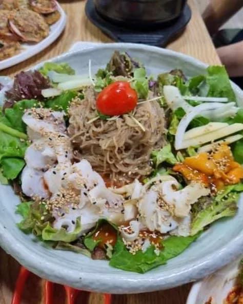 Mul-hoe Naeng-myeon